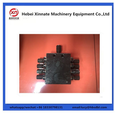 8 12 16 Holes Putzmeister Concrete Pump Parts Lithium 6 Holes Grease Distributor